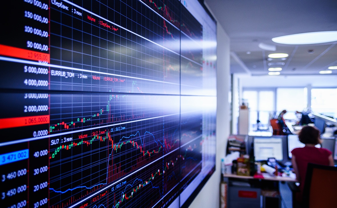 Professional investment services for the UK stock market with a client-first approach